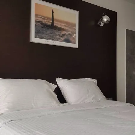 Hotel Breeze Boutique By Prima 4*